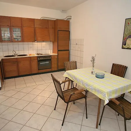 House Peri Apartment *