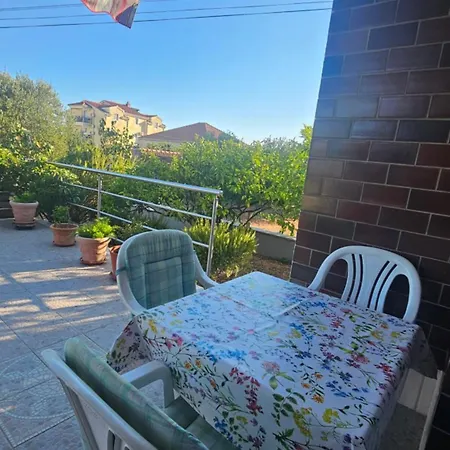 House Peri Apartment
