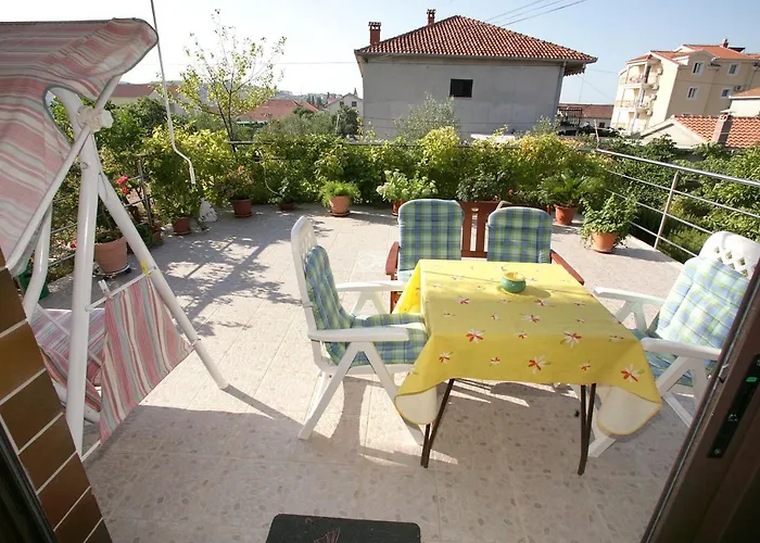 House Peri Apartment Trogir
