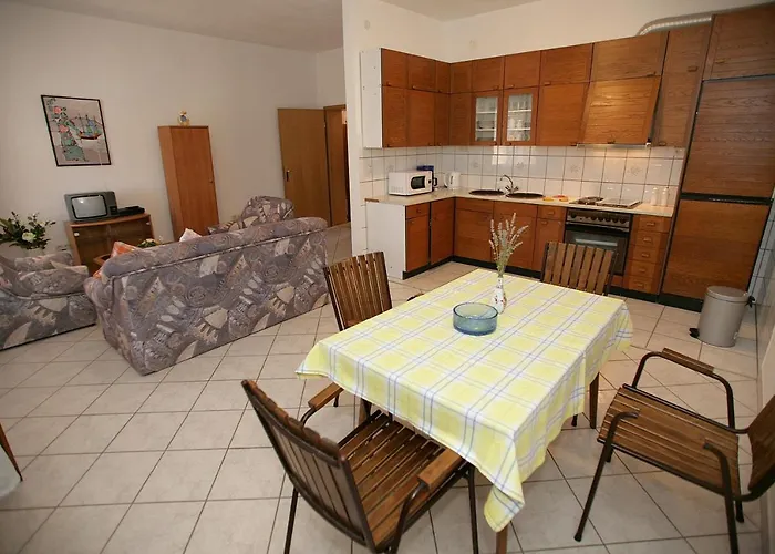 Apartman House Peri Trogir